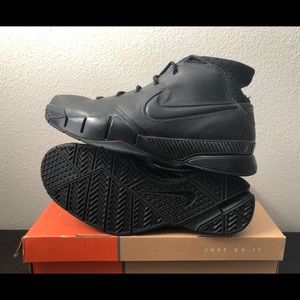 Nike Kobe 1 “Black Mamba"